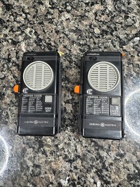 General Electric vintage Black Portable Two-Way Radio Pair walkie-talkie - Black